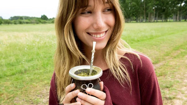 Angela, 21