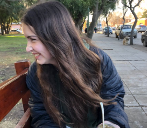 Sarah, 22